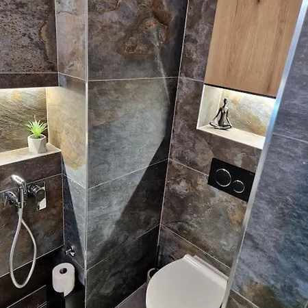 Biblioteka Lägenhet